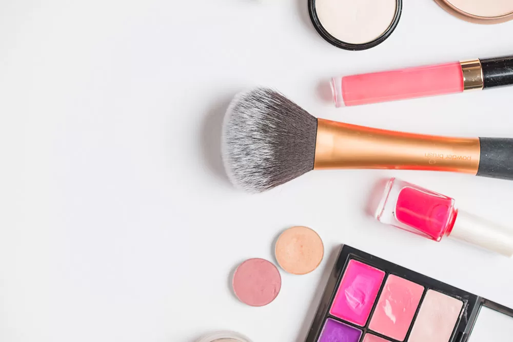 Cosmetic labeling: US FDA vs. EU